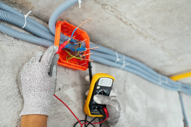 Best Affordable Emergency Electrician  in Riverside, IA